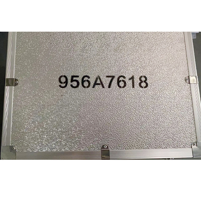 956A7618-2